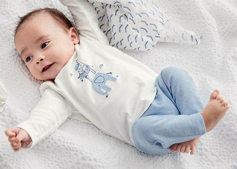1020+ Model Baju Bayi Umur 4 Bulan Terbaik