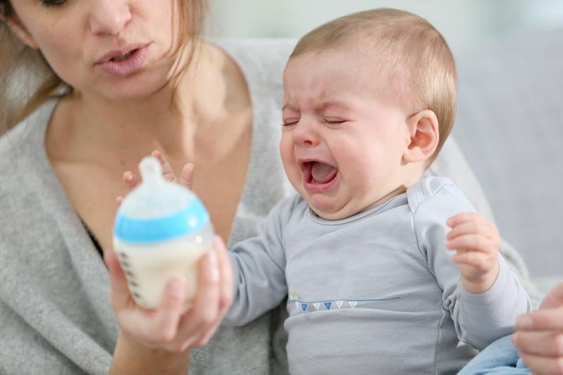 Tips Agar Anak Mau Minum Susu Botol
