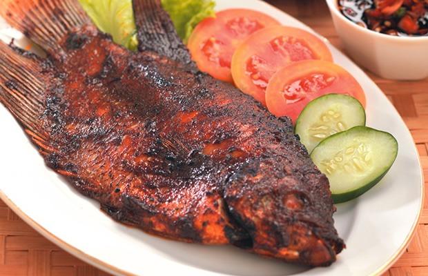 Resep Cara Membuat Ikan Gurami Bakar Bisa Pakai Teflon Loh