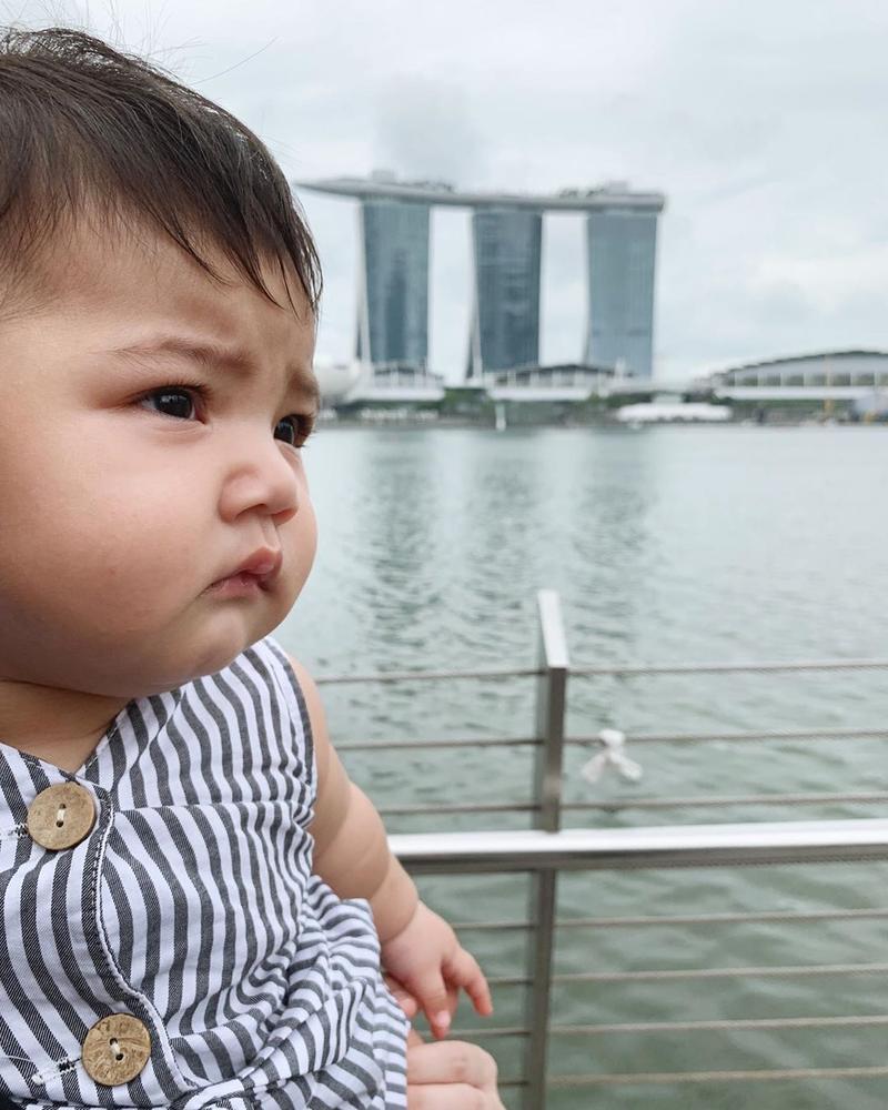 Gemas Ini Dia 5 Ekspresi Lucu Si Cantik Freya Anak Dwi Handayani